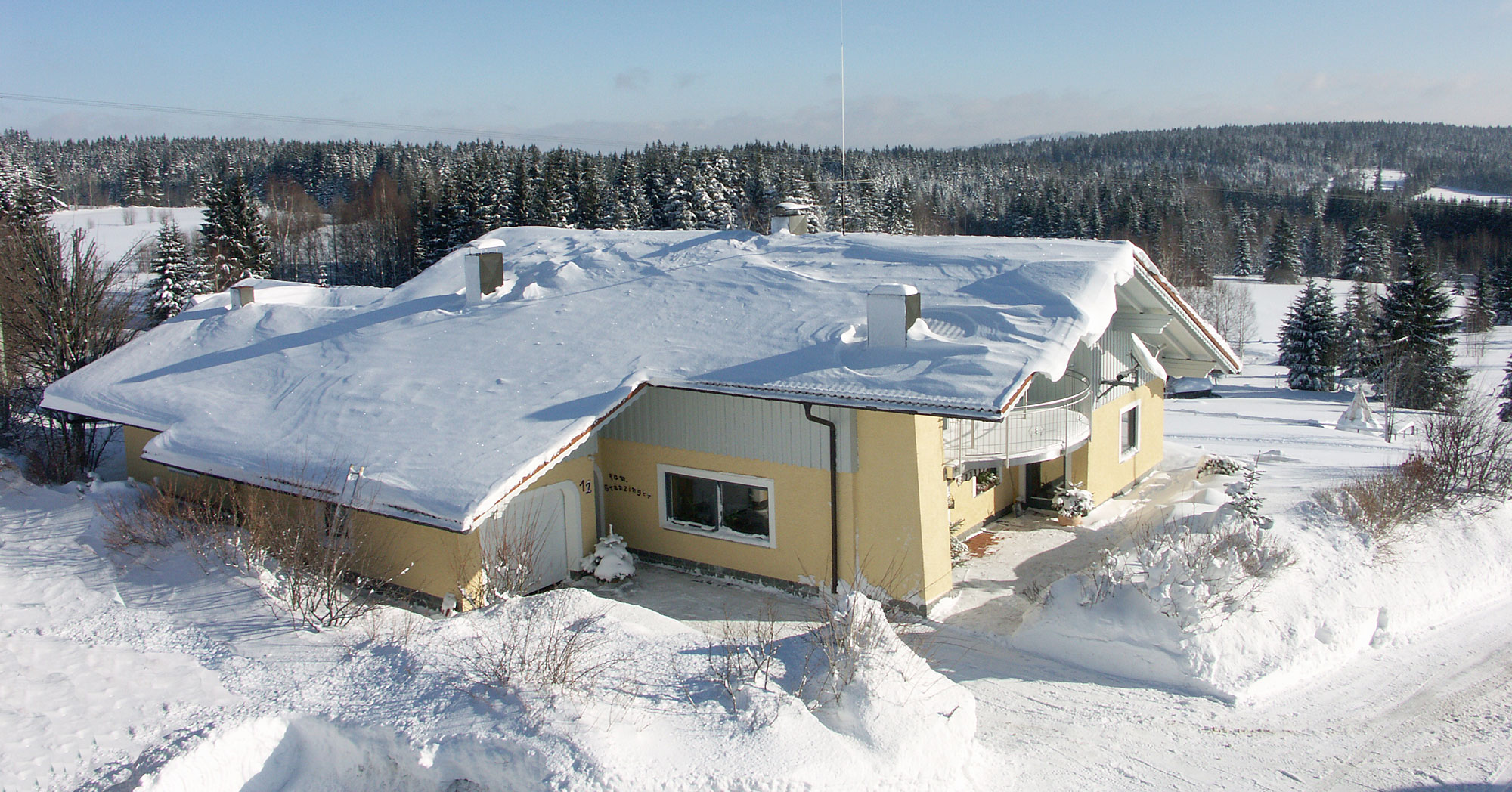 Ferienhaus am Auenweg im Winter - Urlaub in Finsterau
